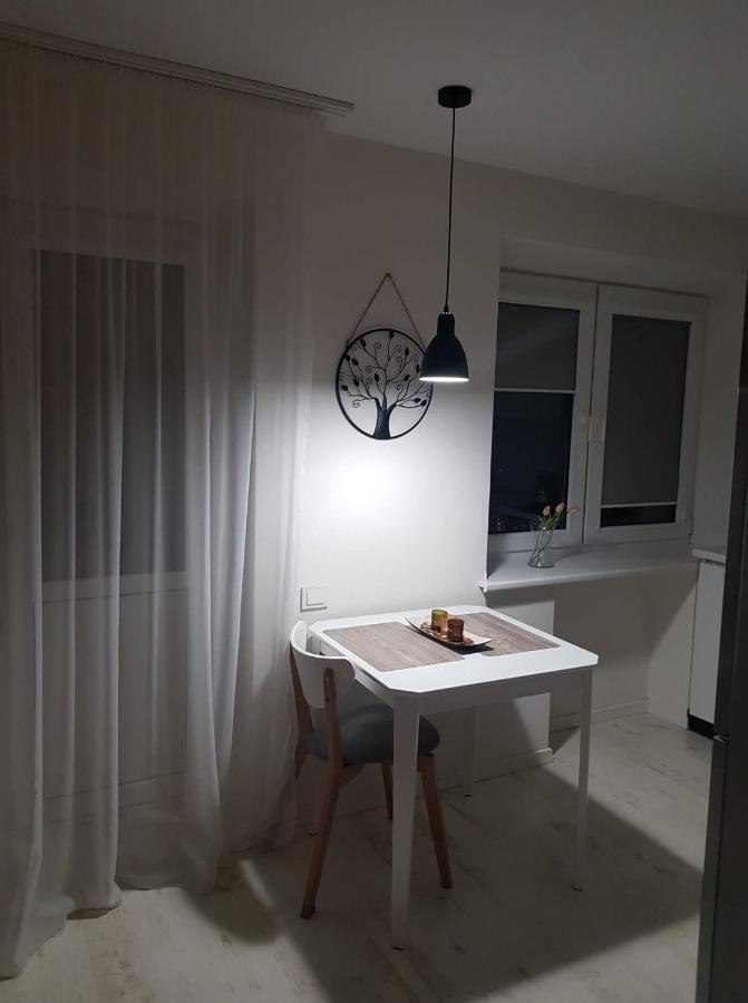 Traku Street Apartment シャウレイ エクステリア 写真
